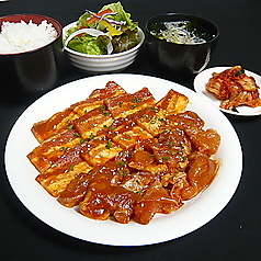 ランチタイム営業中！【土日祝日限定11:30～15:00】