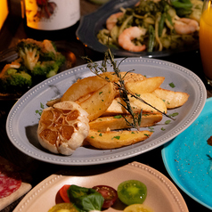 ニンニクとハーブのトスカーナ風フライドポテト