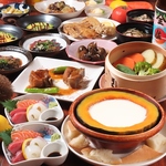 宴会向けのコース料理（飲み放題付）も多数ご用意しております