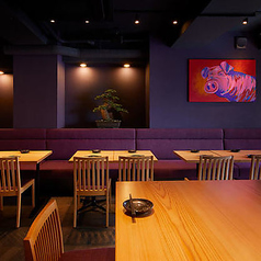 雰囲気抜群のシックな店内♪