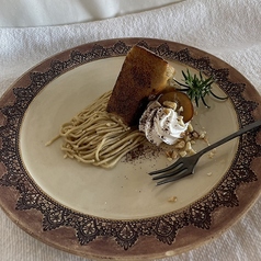 モンブランブリュレバスクチーズケーキの写真