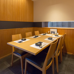 4名様～ご利用可能な6名様テーブル