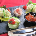 食材はもちろん、盛り付けにもこだわったオリジナリティ溢れる案山子風メニューが目白押し！！