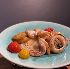 ホタルイカとジャガイモのバターソース