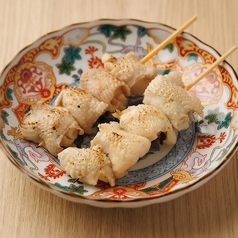 鶏皮串（塩／タレ）