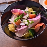 三陸直送の海鮮は味には自信があります！ぜひお召し上がりください！