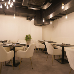 Trattoria EnZone トラットリア エンゾーネの雰囲気1