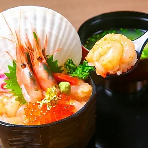 �z�O���ɁE�C�N�������X�@�݂��ɉB����