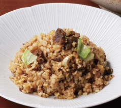 黒毛和牛すじ肉のチャーハン