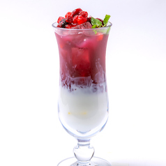 誕生月の花モクテル 8月トルコキキョウ