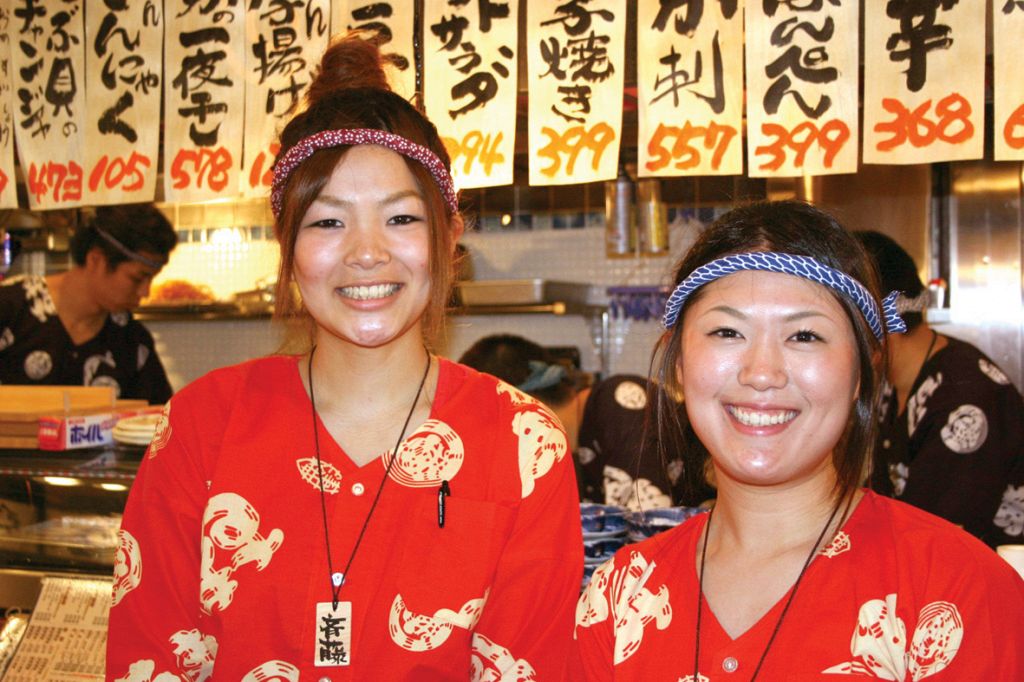 「へいらっしゃい！！」と元気なかけ声でお出迎え♪