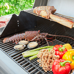 BBQ向けの屋上席もご用意しております！蒲田でのバーベキューにおすすめ♪宴会や飲み会、昼飲みにおすすめな飲み放題付き宴会コースを各種ご用意しておりますので、ご予約の際は是非コースページもご覧ください！お子様連れのお客様ももちろん大歓迎♪蒲田エリアでのママ会やランチ、昼飲みにおすすめです◎