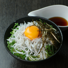 釜揚げしらす丼