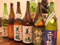 毎月変わる日本酒の飲み比べもございます。