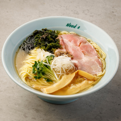 本枯節とアサリ出汁の特製しおラーメン