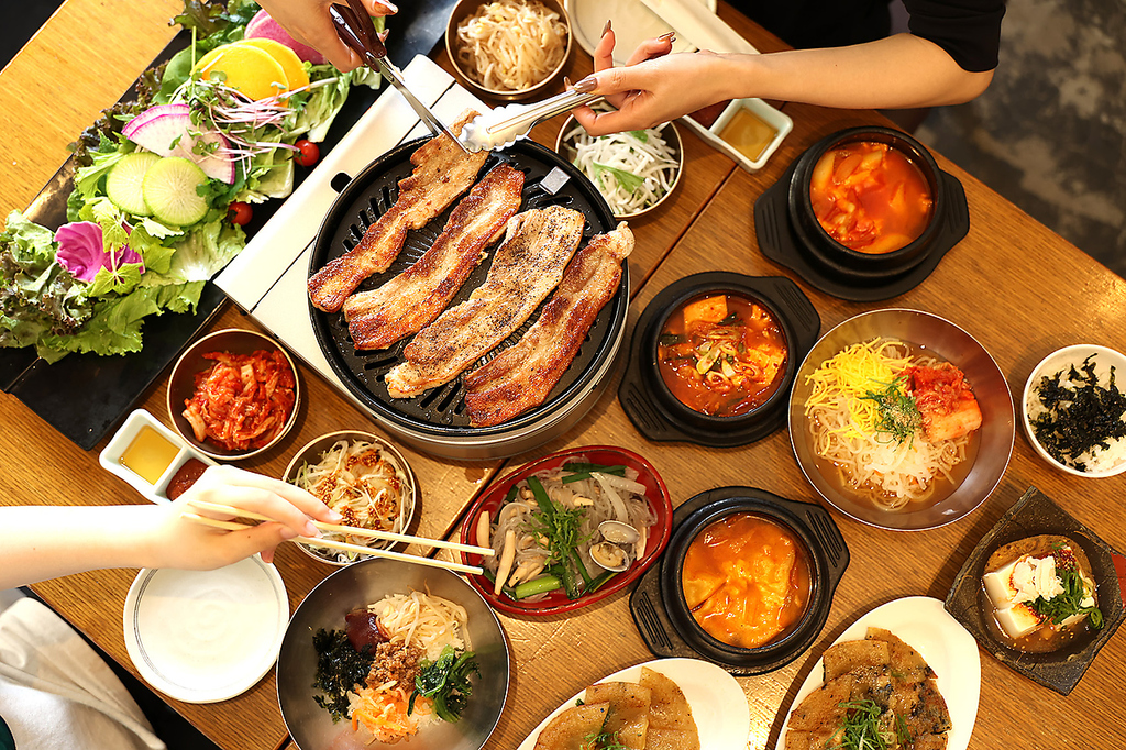 「銀座でコスパ最強！」と言われるサムギョプサル食べ放題専門店が愛知県初出店！