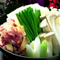 料理メニュー写真 味噌豚野菜なべ/赤鶏しゃぶしゃぶなべ（うどん・おじや付）