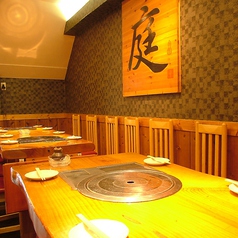 【4名～8名用テーブル席】