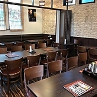 いつも賑やか。ふらっと立ち寄れるお店です。