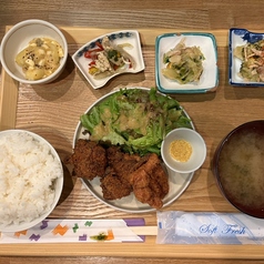 ◯◯食堂 マルマルショクドウの特集写真