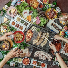 韓国料理 バブ 梅田店の特集写真