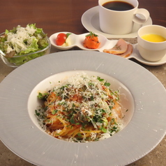 カフェ＆ビストロ カラナシの特集写真