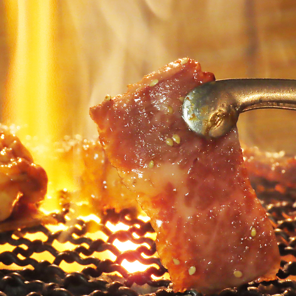 《焼肉食べ放題》コスパ最高の焼肉食べ放題ご用意ございます。