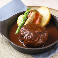 和牛粗挽きハンバーグ　特製デミグラスソース