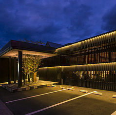 30名様以上・50名様以上での貸切ご利用も承ります。日時・人数・ご予約など店舗までお気軽にご相談ください。