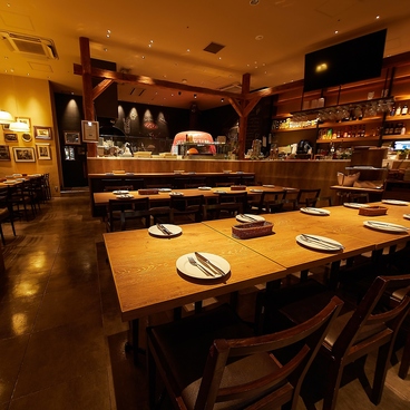 サルヴァトーレ クオモ SALVATORE CUOMO &BAR 西新井の雰囲気1