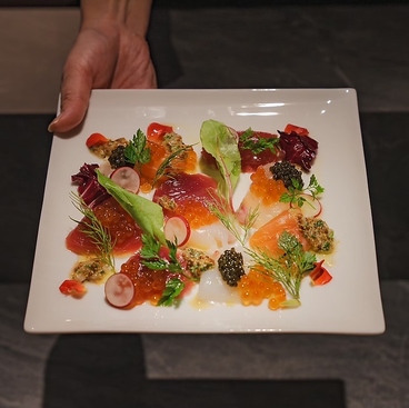 ダイニングなかもとの雰囲気1