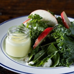 リコッタチーズとハーブのサラダ