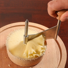削りハードチーズ テットドモワンヌ