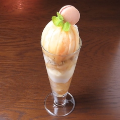 【8月限定】桃のパフェ