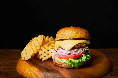 ソラミミバーガー Soramimi Burger 錦店 錦 ダイニングバー バル のテイクアウト ホットペッパーグルメ