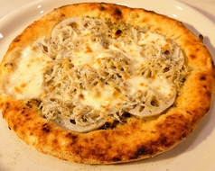 しらす+蓮根+松の実のバジルソース