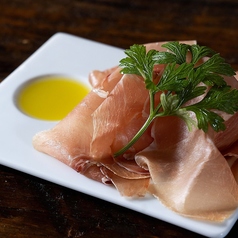 生ハム　ハモンセラーノ