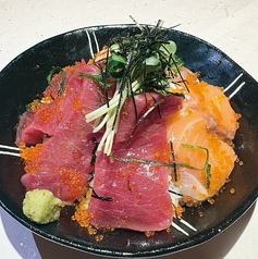 本日の海鮮丼