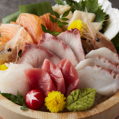 【名物】鮮魚の桶盛り
