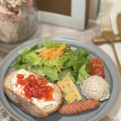 豆腐フロマージュ 苺のコンポート