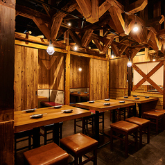 中人数様～70名様までのご利用にも最適な寛ぎ個室をご用意。当店自慢のお料理と共に、歓迎会・送別会に最適な飲み放題付プランも2980円からご用意しております◎ご人数さまなどもお気軽にご相談下さい