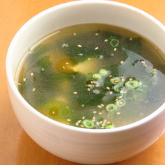 豆腐とわかめの韓国風スープ