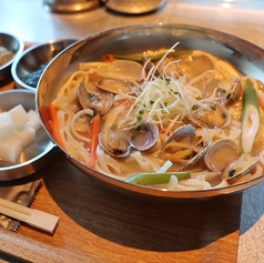 4/1よりランチ営業開始！昼飲みOK♪ご予約も可能です◎