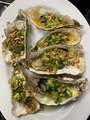 料理メニュー写真&nbsp;殻付き牡蠣のネギ焼き