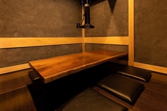 掘り炬燵個室は隠れ家宴会にピッタリ。