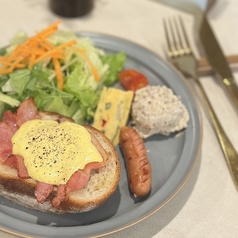 エッグベネディクト