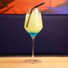 チャイナブルー