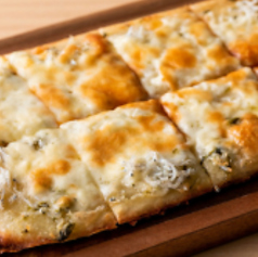 釜揚げしらすと生海苔のアンチョビピザ