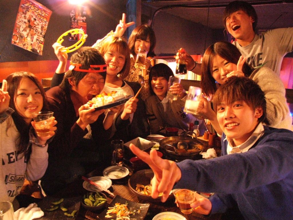 かんぱ～い！[鬼ゴリ]でする宴会は、お店の雰囲気が楽しいから、こっちももう笑いが止まりません☆