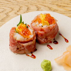 イクラと和牛ロース贅沢棒寿司